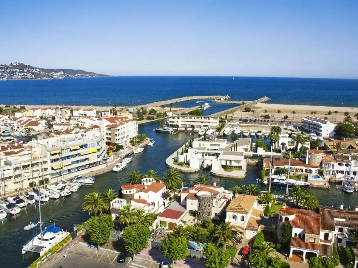 Apartment Sant Maurici-22 By Interhome Empuriabrava